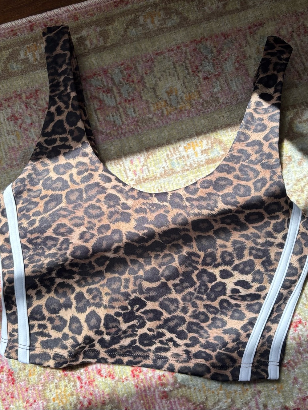 NWT \\ leopard print active tank with side stripes